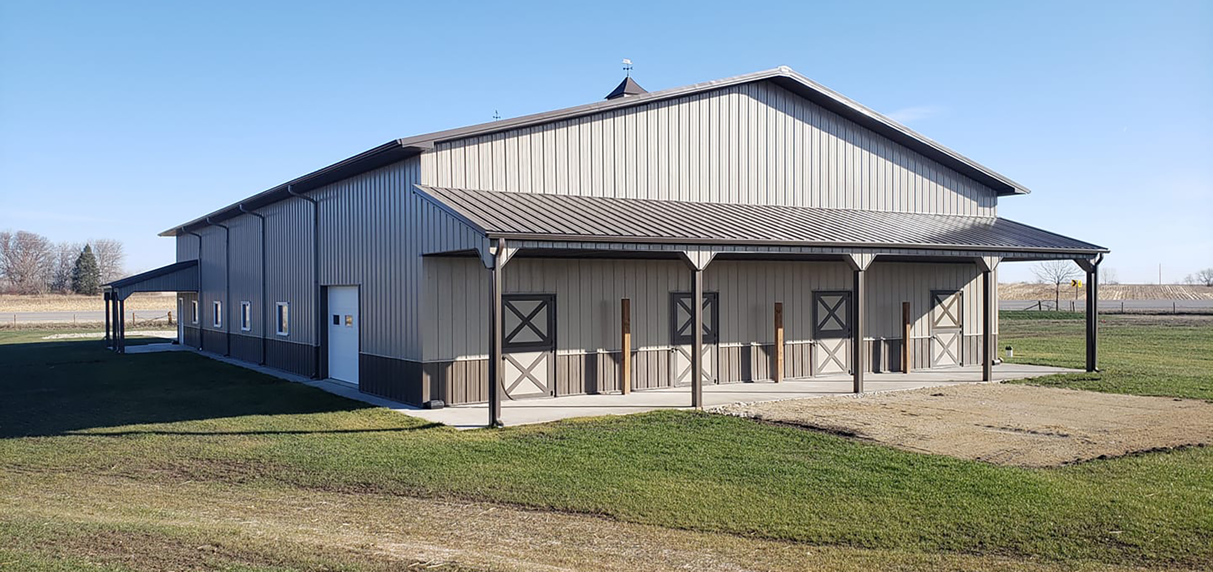 Pole Barn Equine Stable
